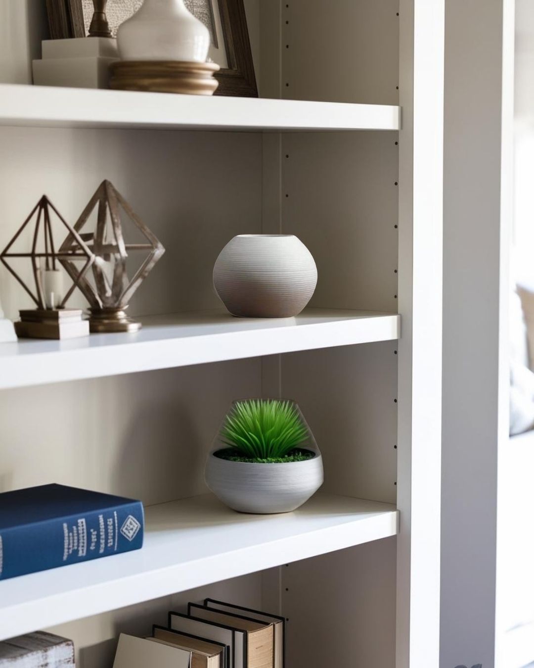 Orb - Round Ceramic Vase