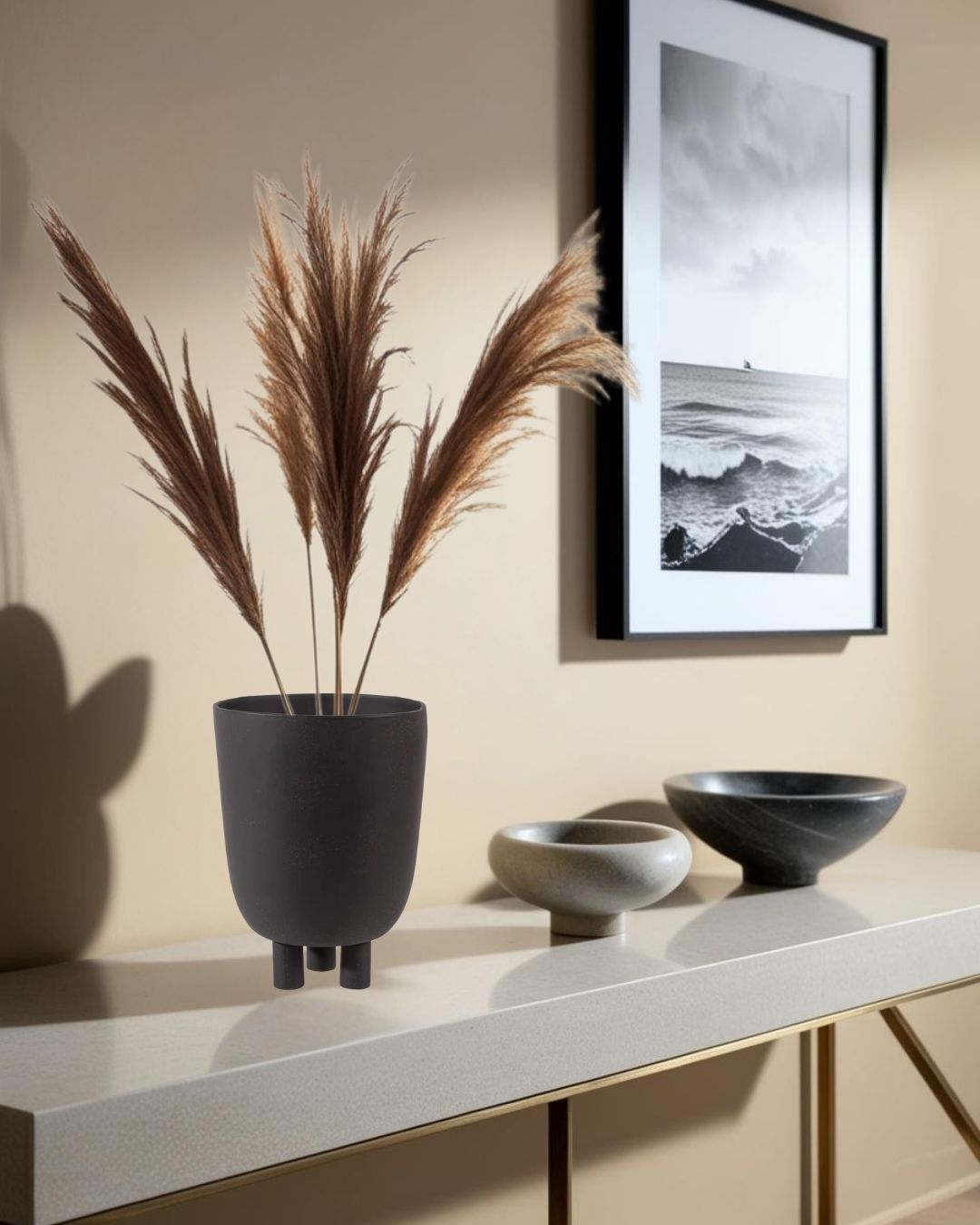 Japandi Vases: How Soft Minimalism Warms Up Clean, Modern Spaces