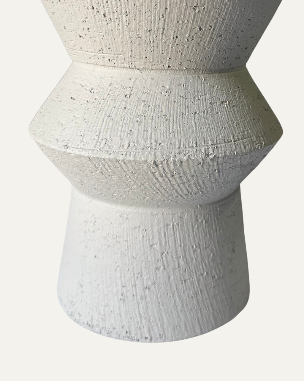 Jarrón terracota con silueta zigzag 30 cm. -  Twist