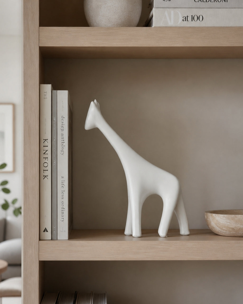 Figura Decorativa de Jirafa Minimalista