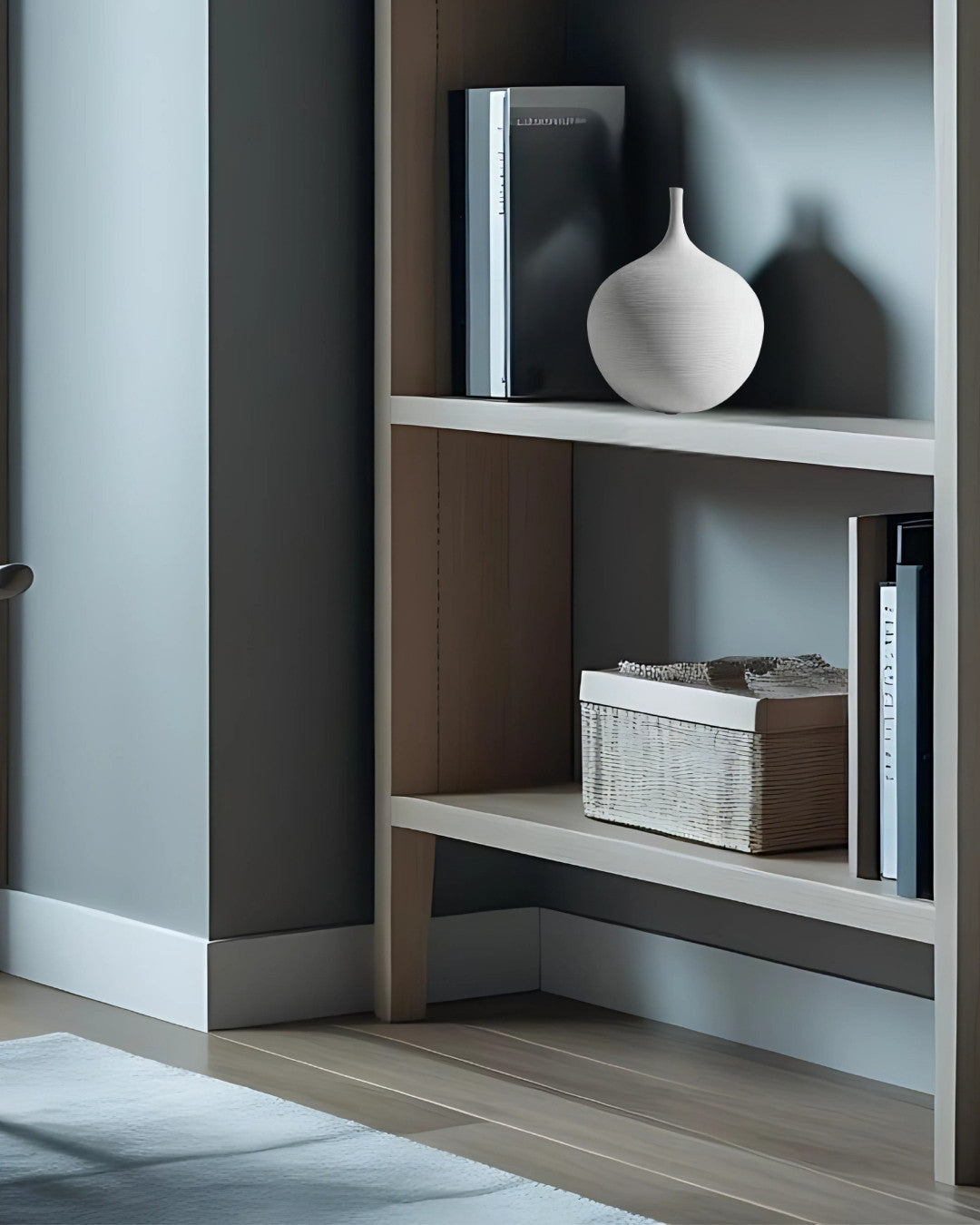 Jarrón blanco de forma esferíca Globe -  17 cm.