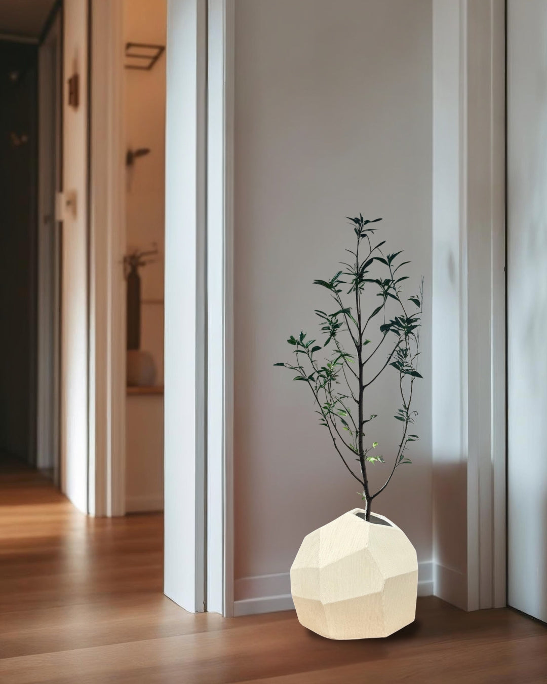 Jarrón de Cerámica Geométrico Texturizado Volkan - 23 cm