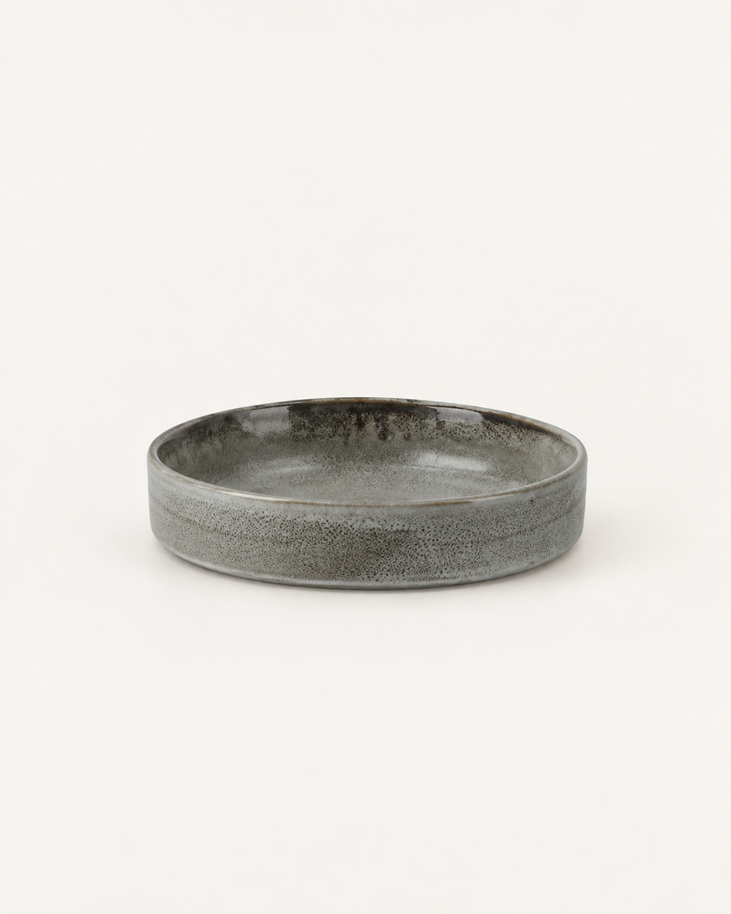 Plato hondo gris humo de pared recta – Ceniza