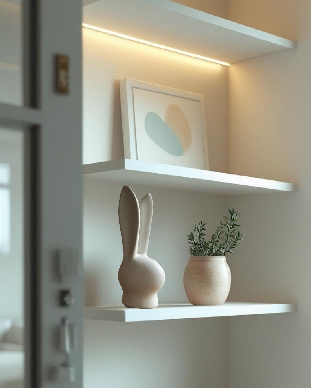 Figura decorativa de conejo minimalista