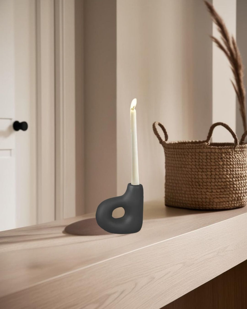 Loop- Ceramic Candle Holder