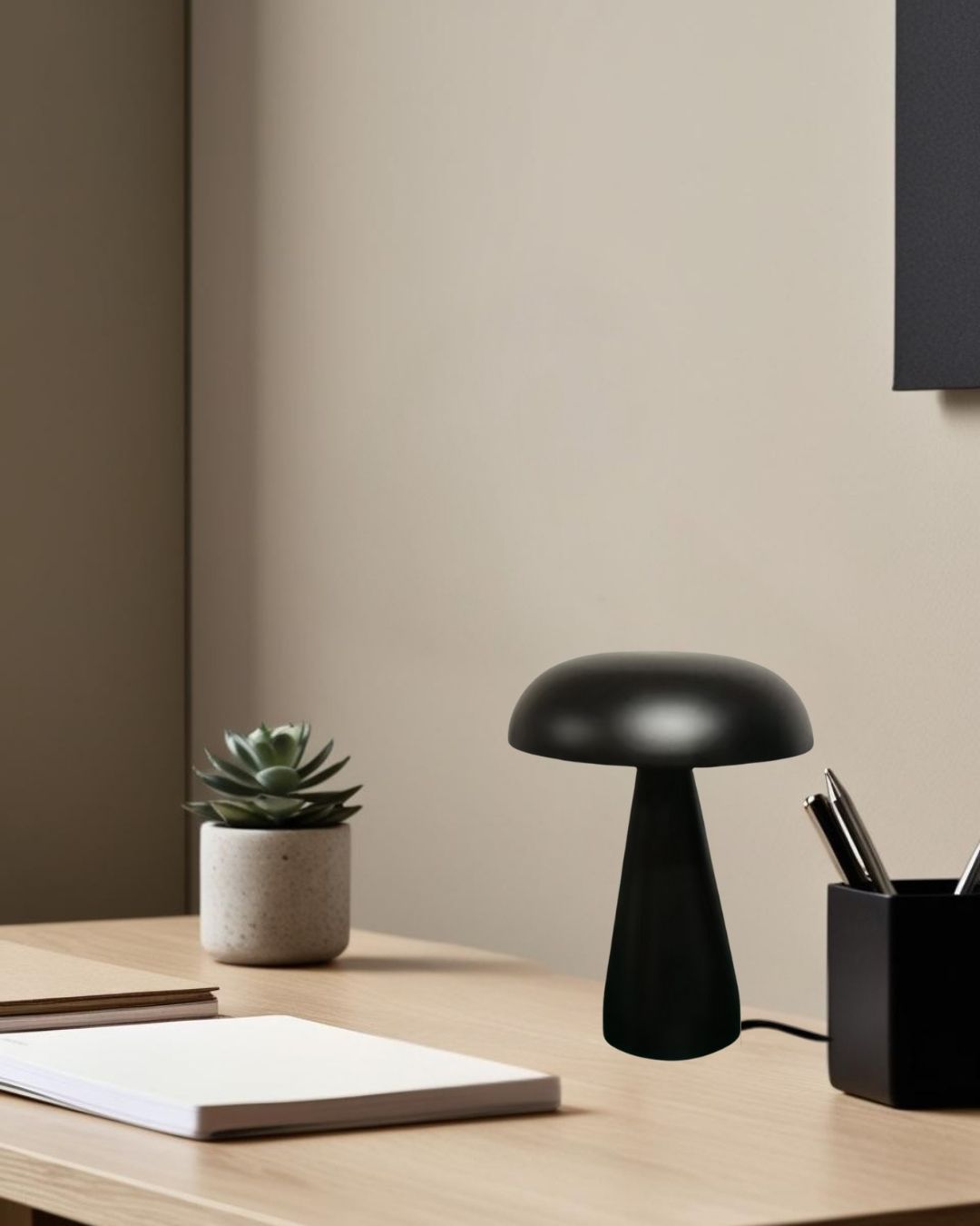 Shiitake - Metal Desk Lamp 8.07"