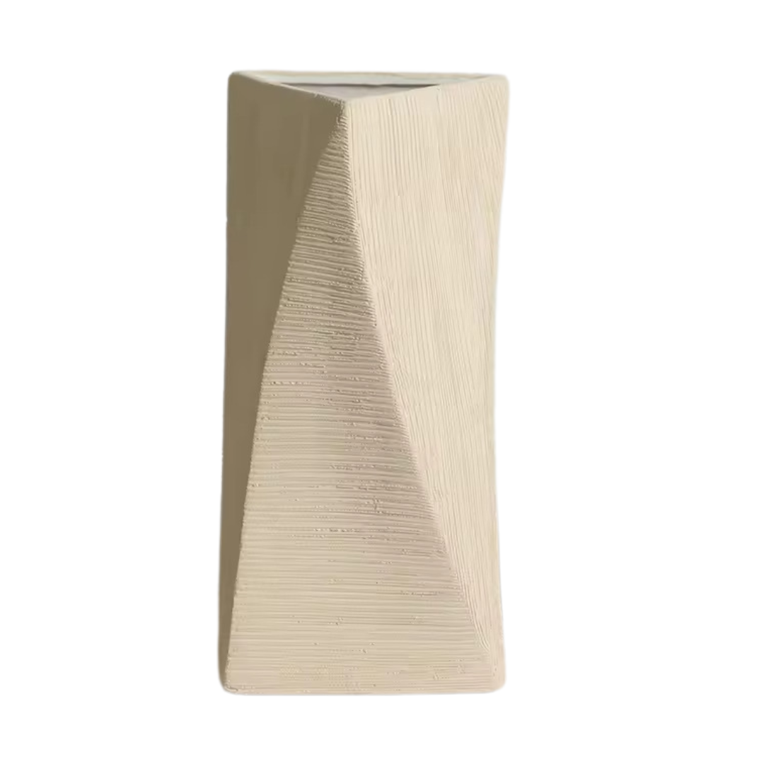 Jarrón de cerámica beige texturizado